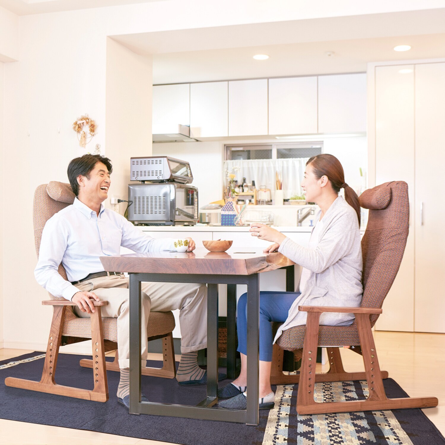 野村寿子監修 重さから解放される リラックス感 ピントチェアリビング