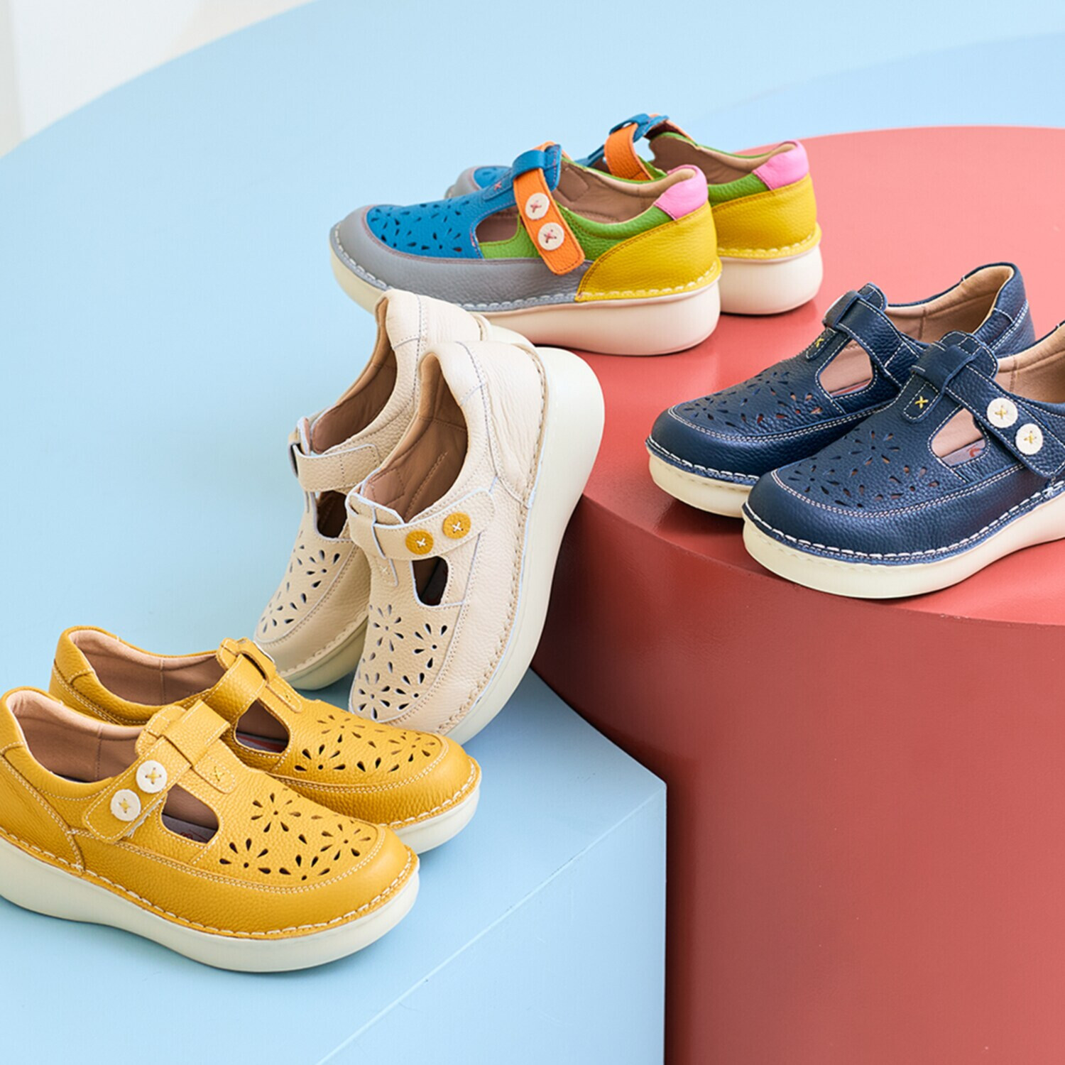 エスタシオン 牛革シュリンク型押し 甲ベルト パンチングシューズ