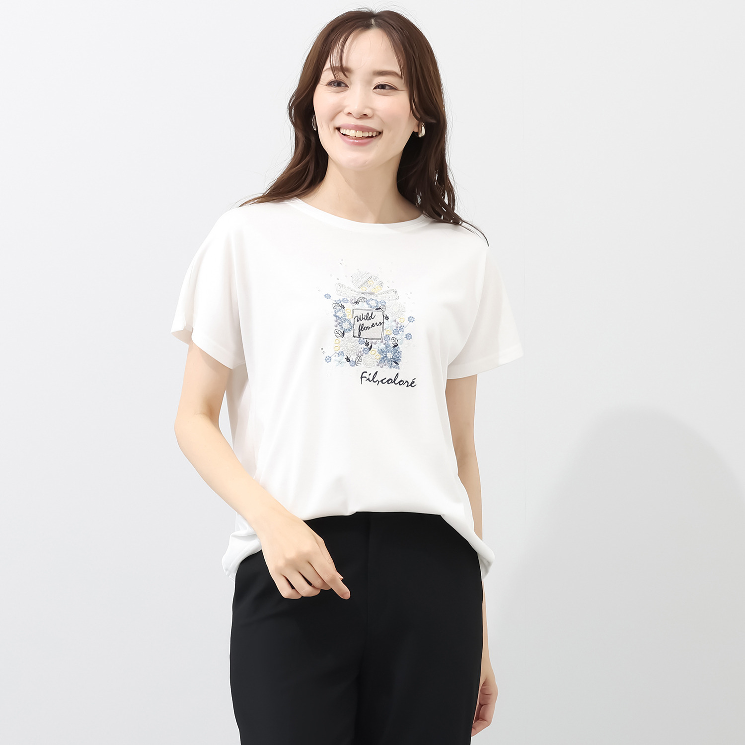 フィル・クロレ 日本製 リヨセルコットン サガラ刺しゅう 香水瓶柄Ｔシャツ