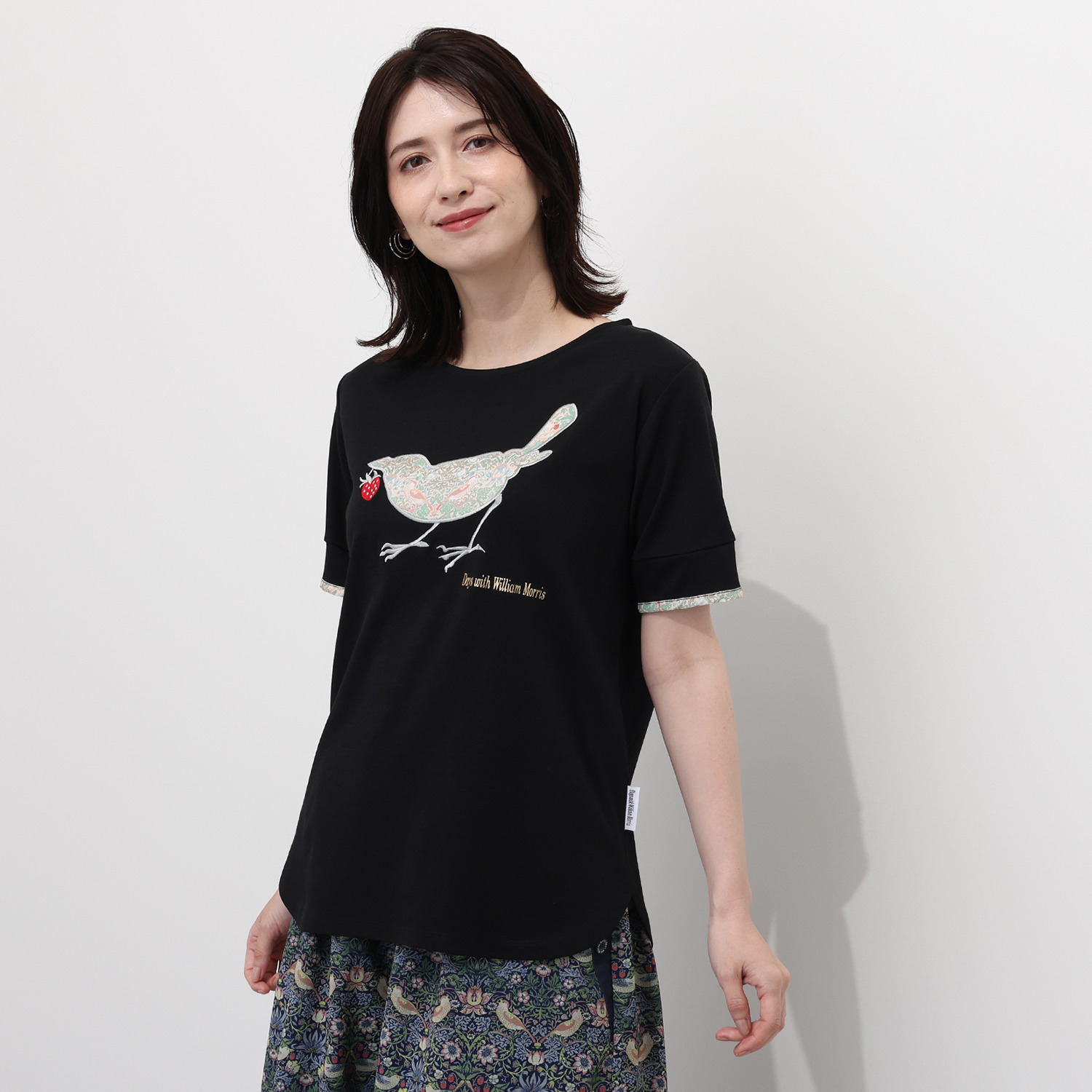 デイズ　ウィズ ウィリアムモリス 鳥柄 アップリケ刺しゅう ロゴプリントプルオーバー