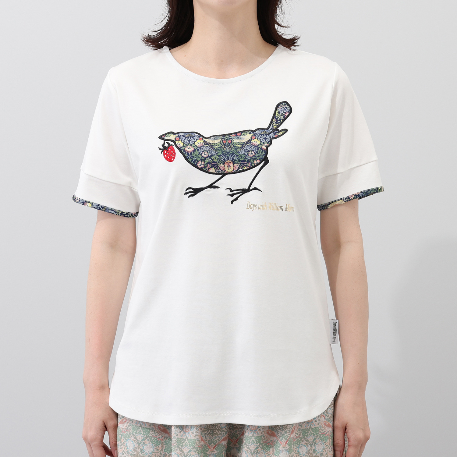デイズ　ウィズ ウィリアムモリス 鳥柄 アップリケ刺しゅう ロゴプリントプルオーバー