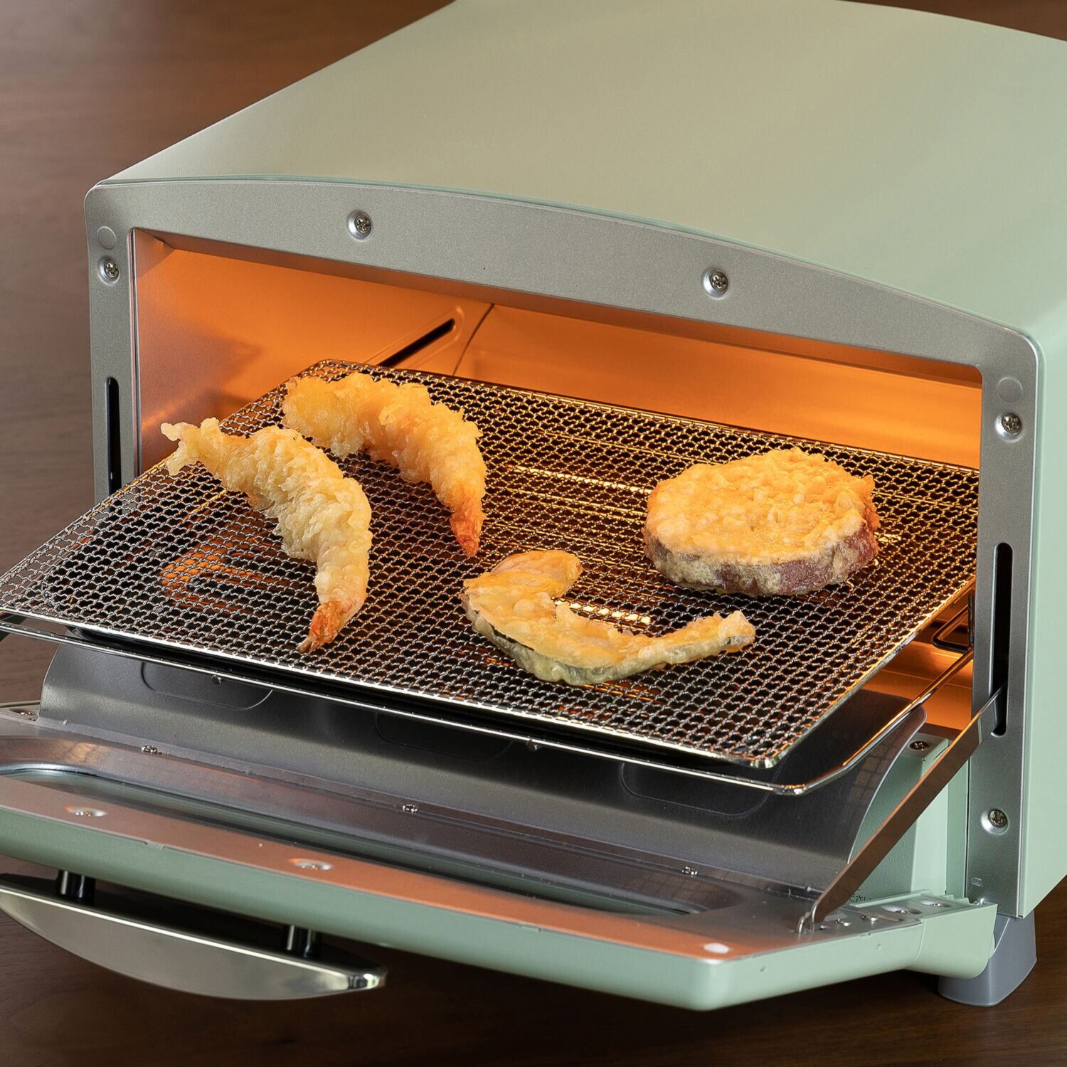 約０．２秒の瞬間発熱 高温で素早く焼き上げる！ アラジン グラファイトトースター 特別セット＜２枚焼き＞