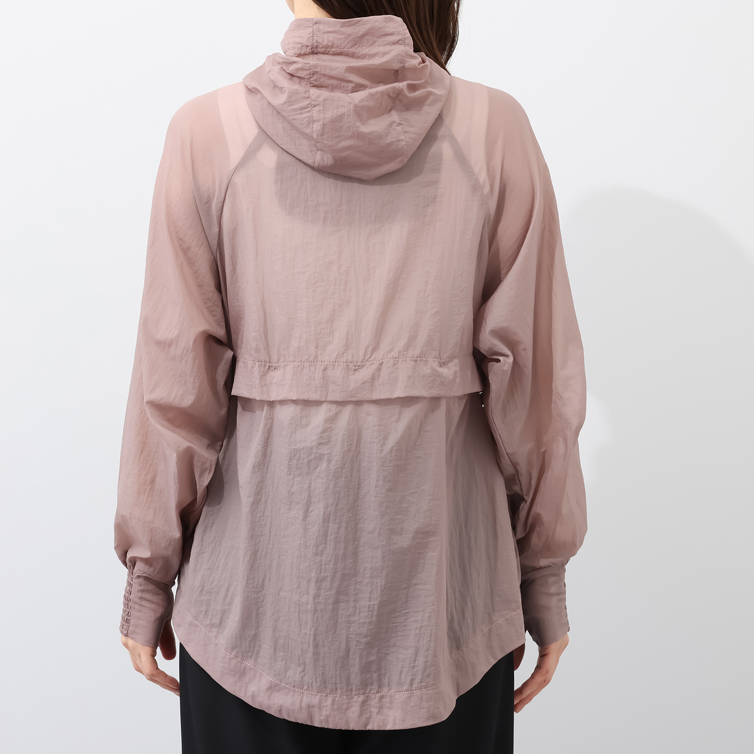 メイドバイスターズ 透けるのに しっかりＵＶカット！ 超軽量！風抜ける！ ふわふわ ポケッタブルパーカー