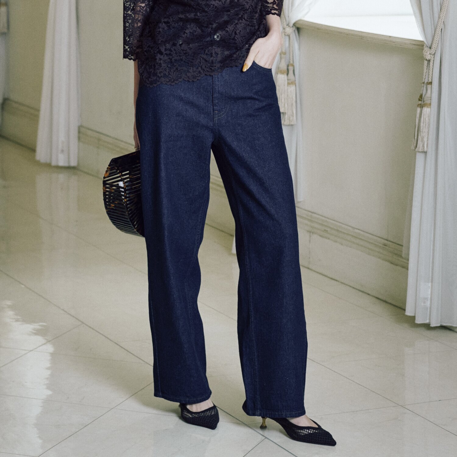 亀　恭子セレクト！ ザ　ブルー セミワイドストレート デニムパンツ