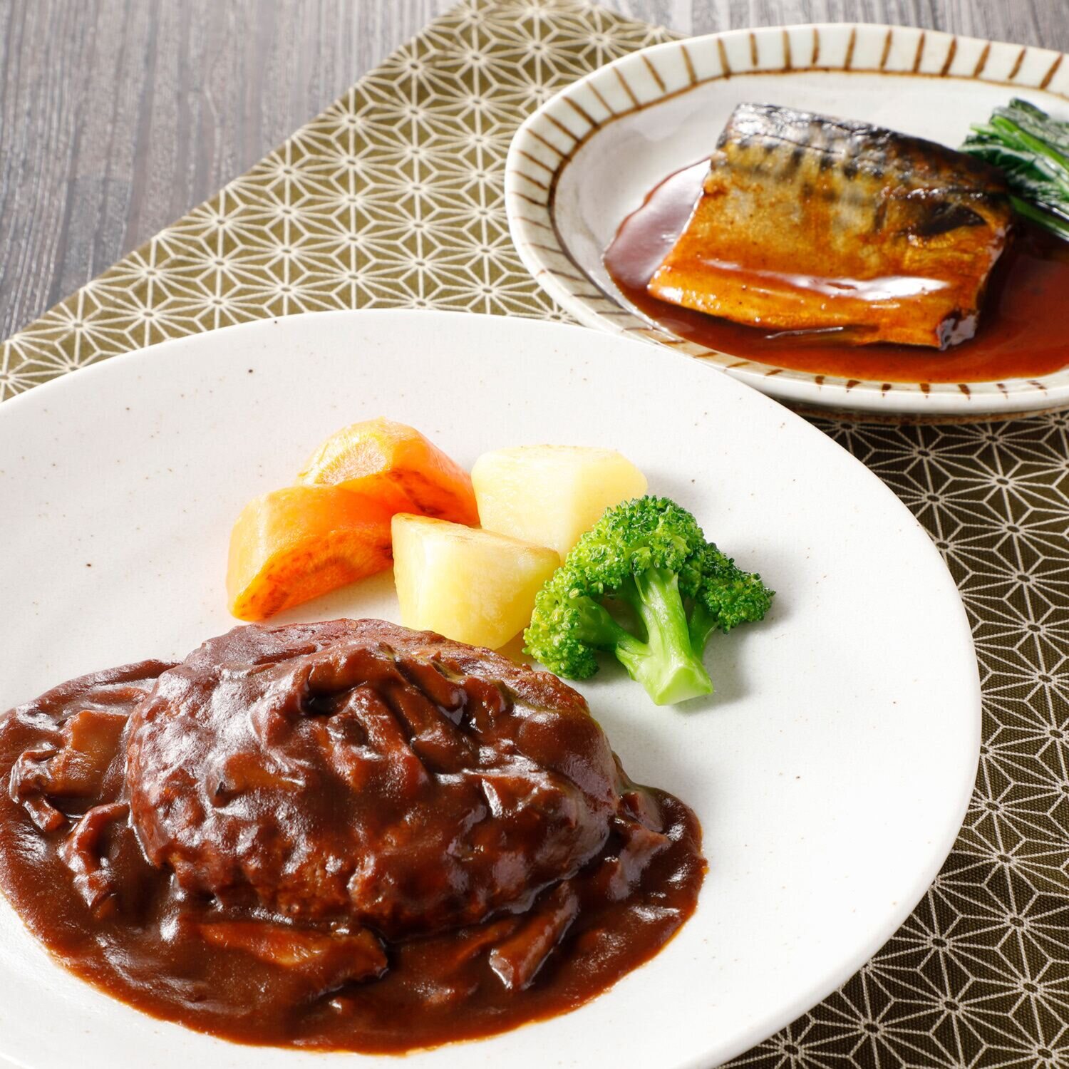 「賛否両論」笠原将弘 ハンバーグと魚惣菜の こだわり４ヶ月頒布会