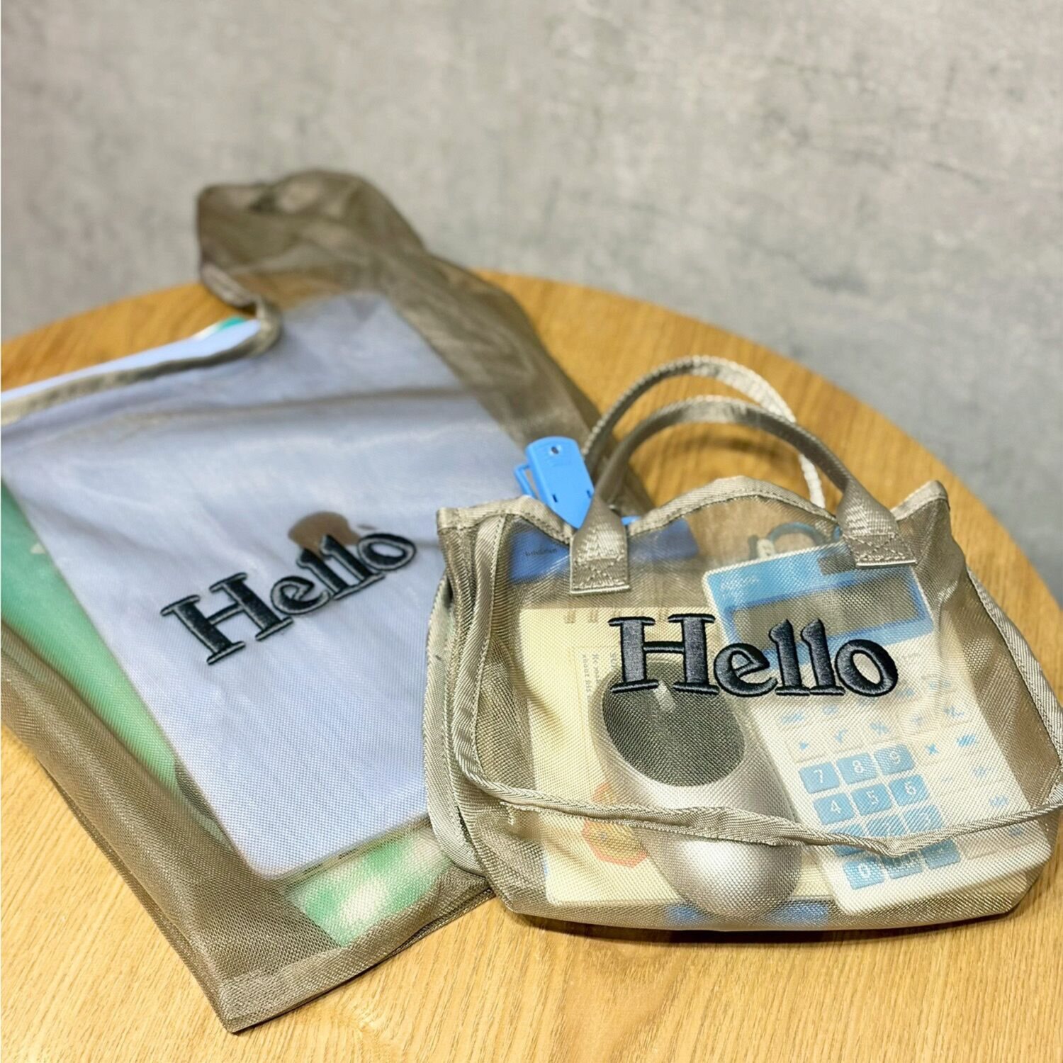 グッシオイタリー Ｈｅｌｌｏロゴ刺しゅう メッシュバッグインバッグ ＜マルシェバッグ付＞
