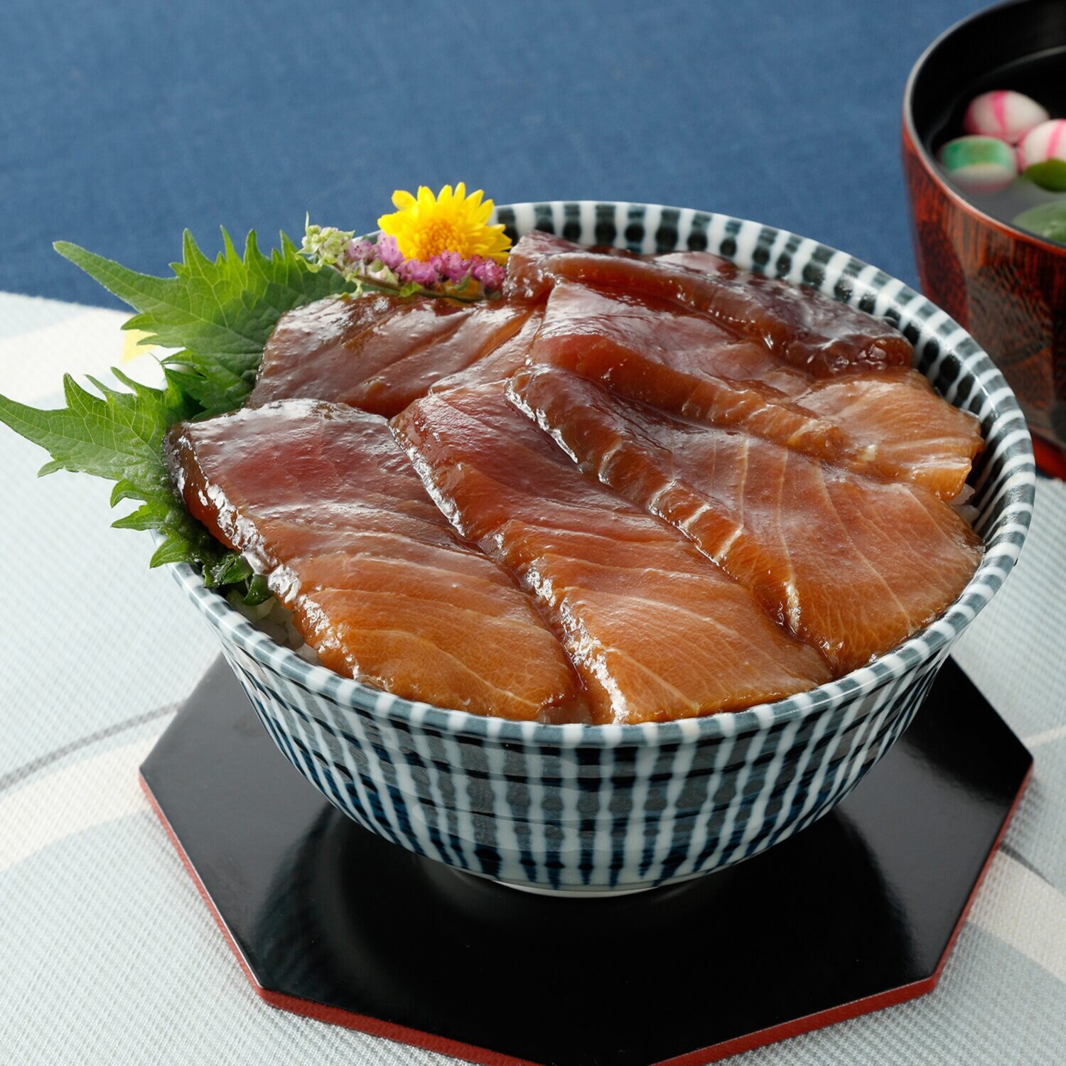 目利き人厳選！ 贅沢な旨み 天然本まぐろ（漬け）