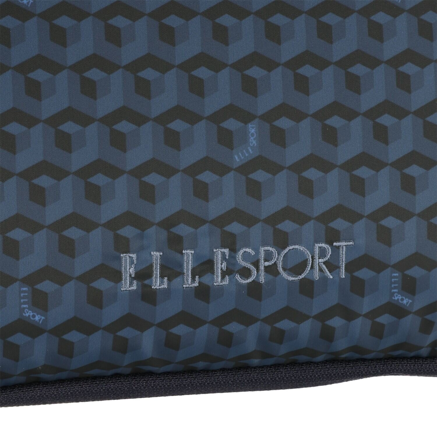ＥＬＬＥ　ＳＰＯＲＴ 日常から旅行まで！ はっ水 キューブ柄 スマート圧縮ポーチ
