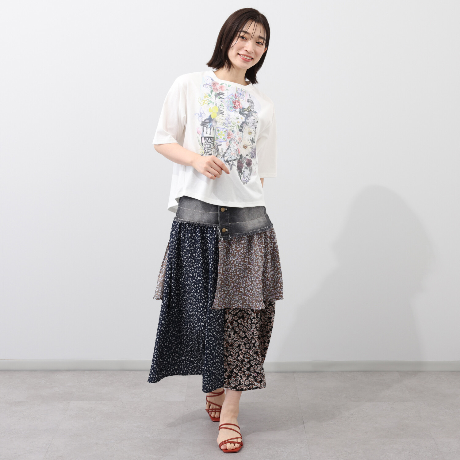 スカラー 接触冷感 コラージュ柄Ｔシャツ