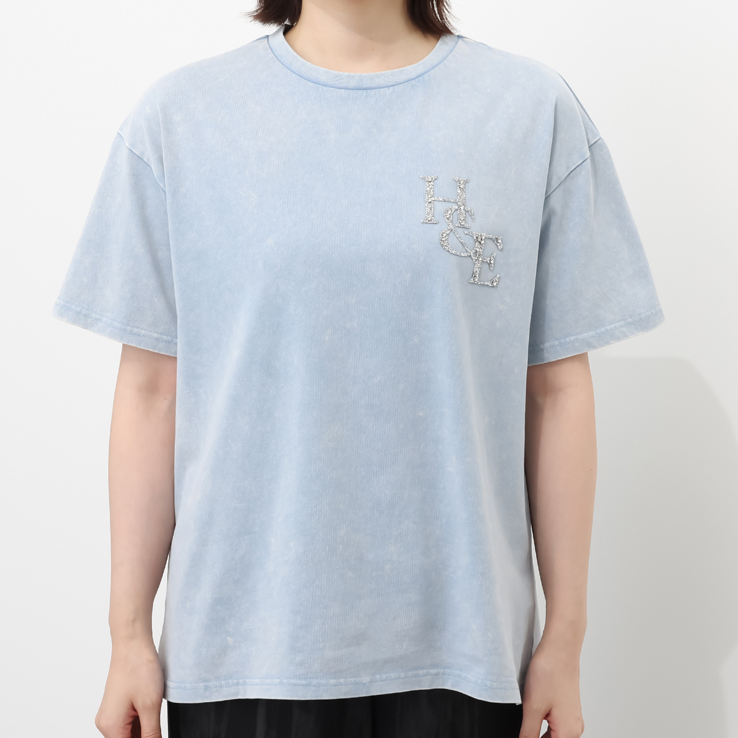 ヘブンアンドアース 接触冷感・ＵＶカット グリッターロゴ Ｔシャツ