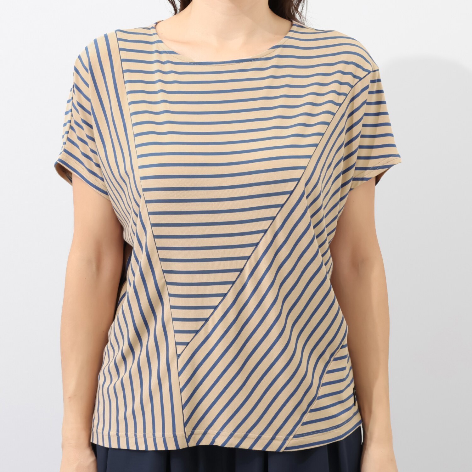 シーン 切替デザイン Ｔシャツ