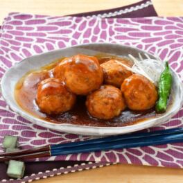 ５種の野菜使用 シャッキリ肉だんご （甘酢あん）