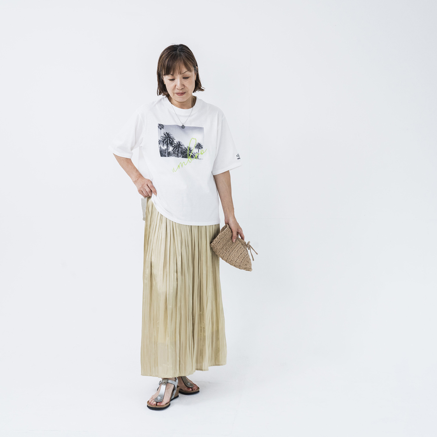 アンブロ グラフィックプリント ゆったりシルエット プルオーバー