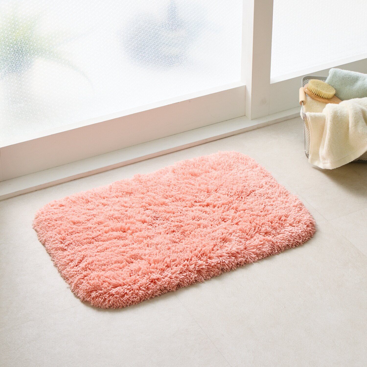 乾度良好 水分をすぐ吸ってサラサラ 吸水力に優れた バスマット ＜４０×６０ｃｍ＞