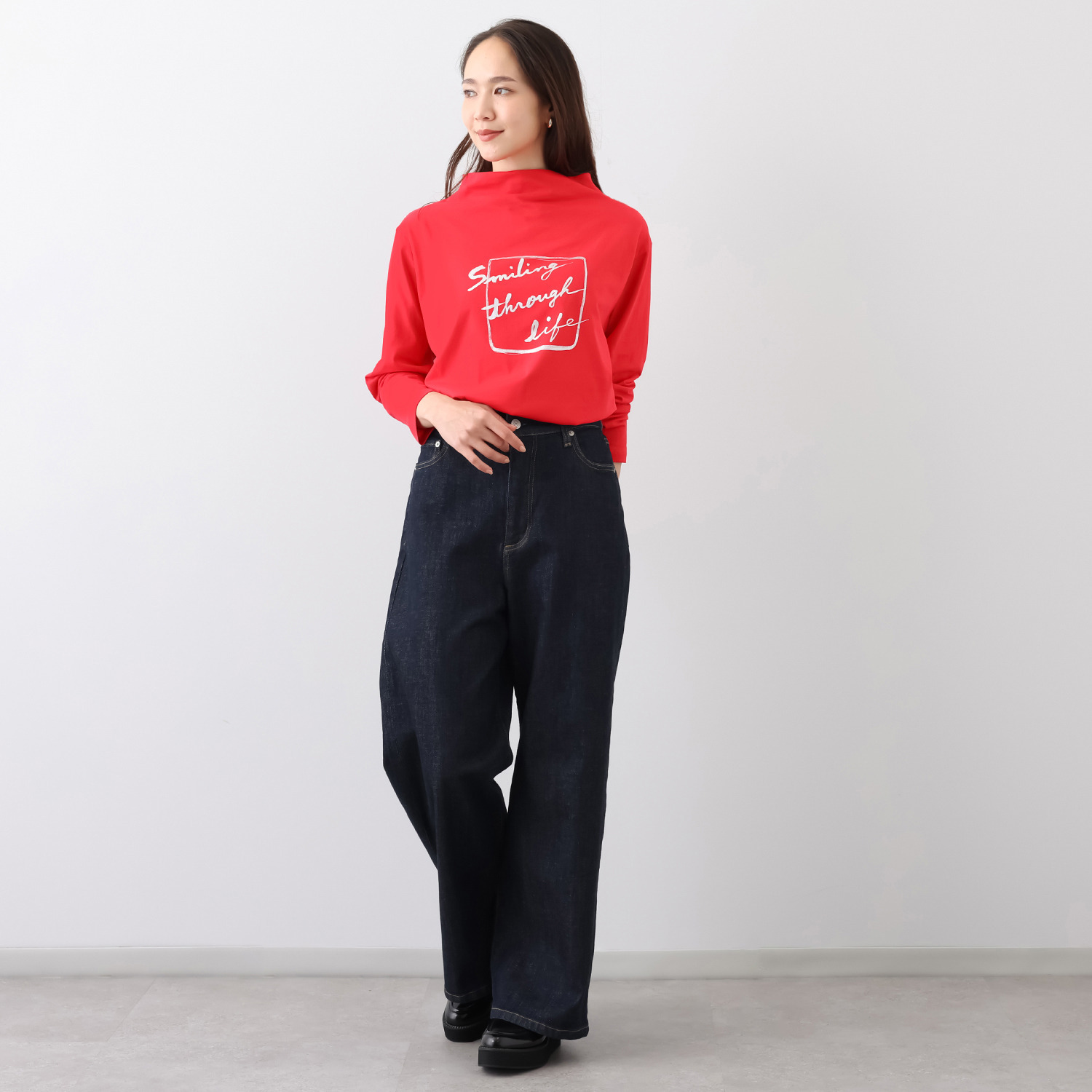 ウノ・ウノ・ドゥーエ オリジナルロゴ モックネックＴシャツ