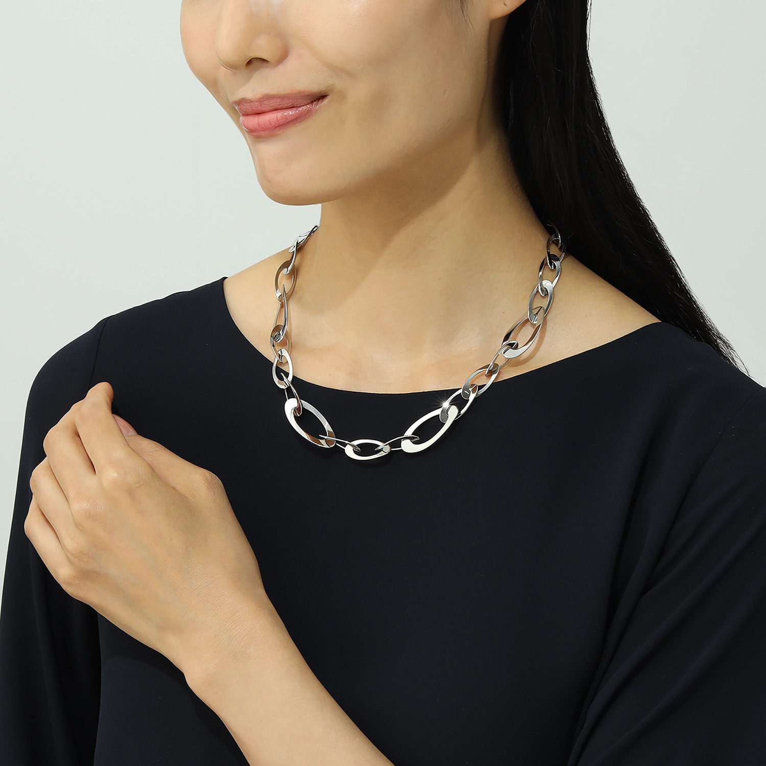 ステロ ステンレス ツイストオーバル デザインネックレス