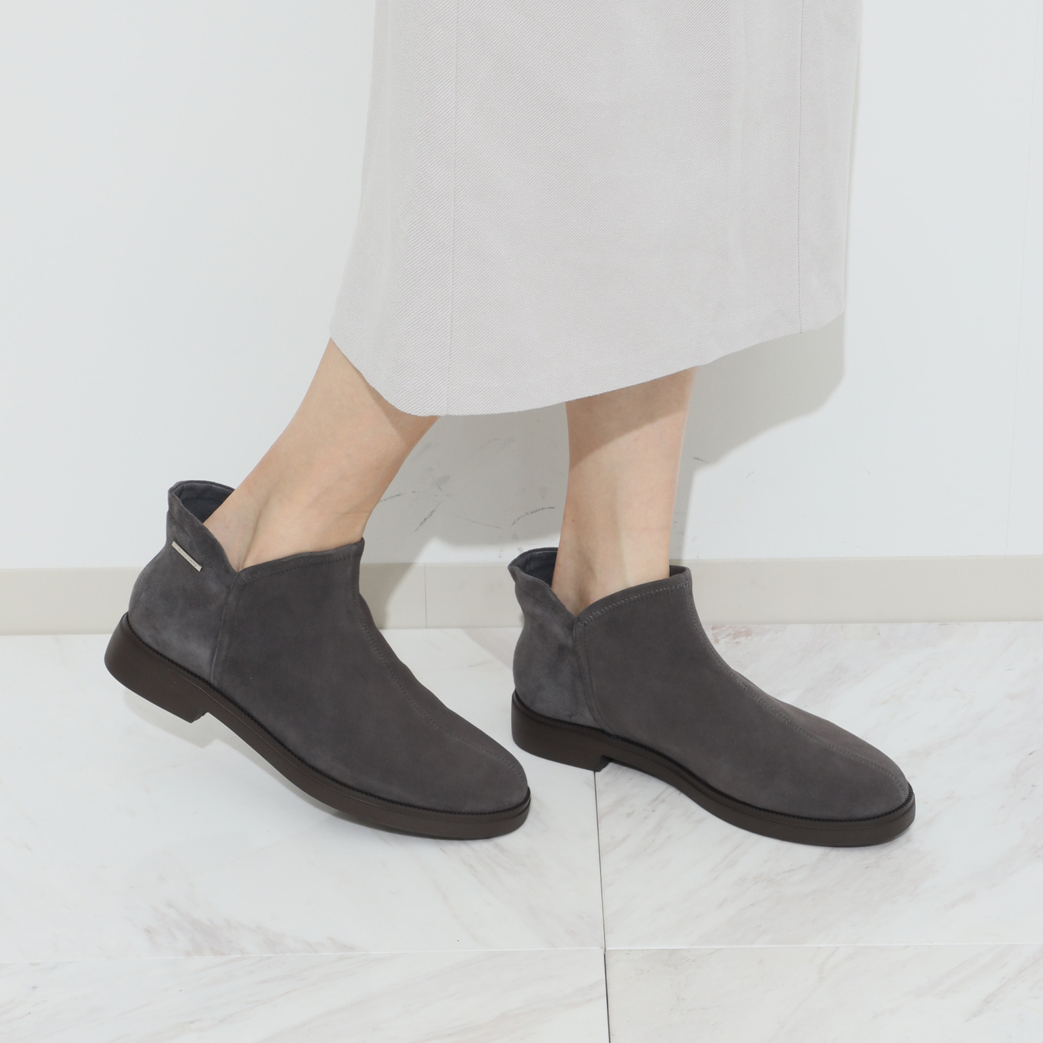 卑弥呼 驚きのフィット感　はっ水 ストレッチシープレザー すっと履けるブーツ
