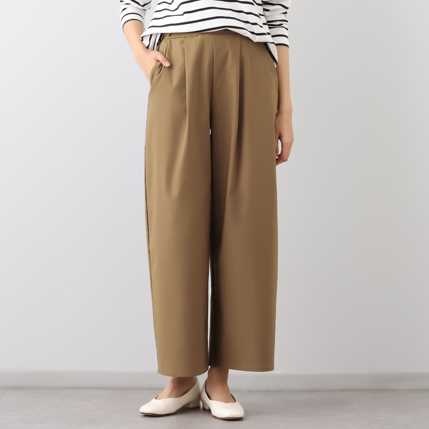 アトリエール ハイパワーストレッチ ライトコットン バレルパンツ