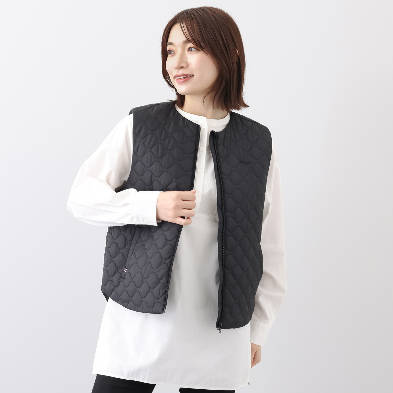フィラ 軽くて暖かい！ Ｙウォーム 中綿ベスト