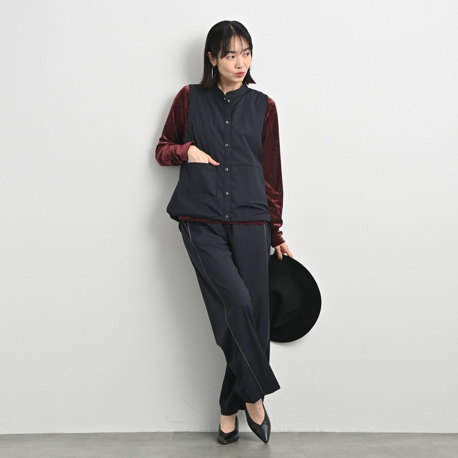 オン　ザ　エッジ リバーシブルタイプ すっきり着やせも叶う ユースフルベスト