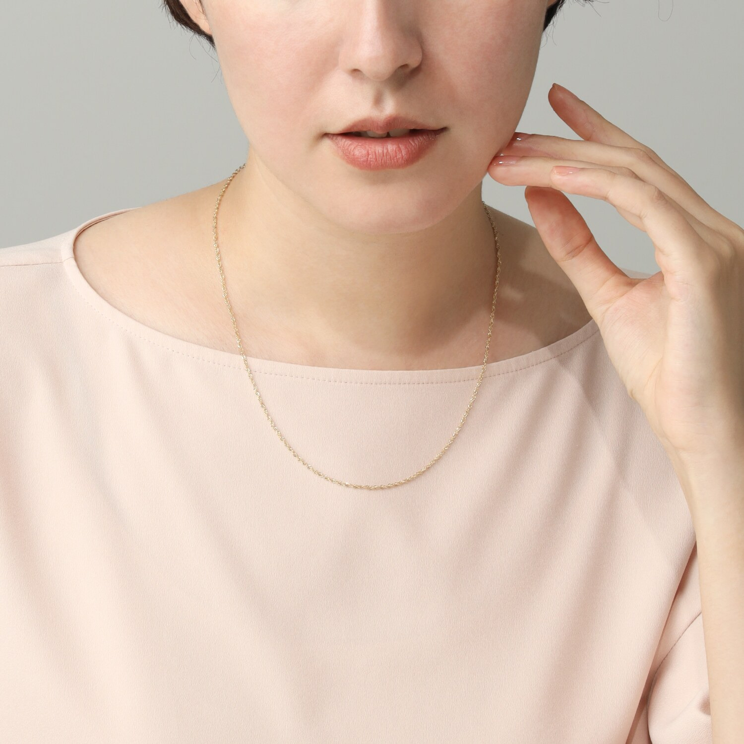 アルテッロ １８Ｋ リトルスター ツイストライン ネックレス