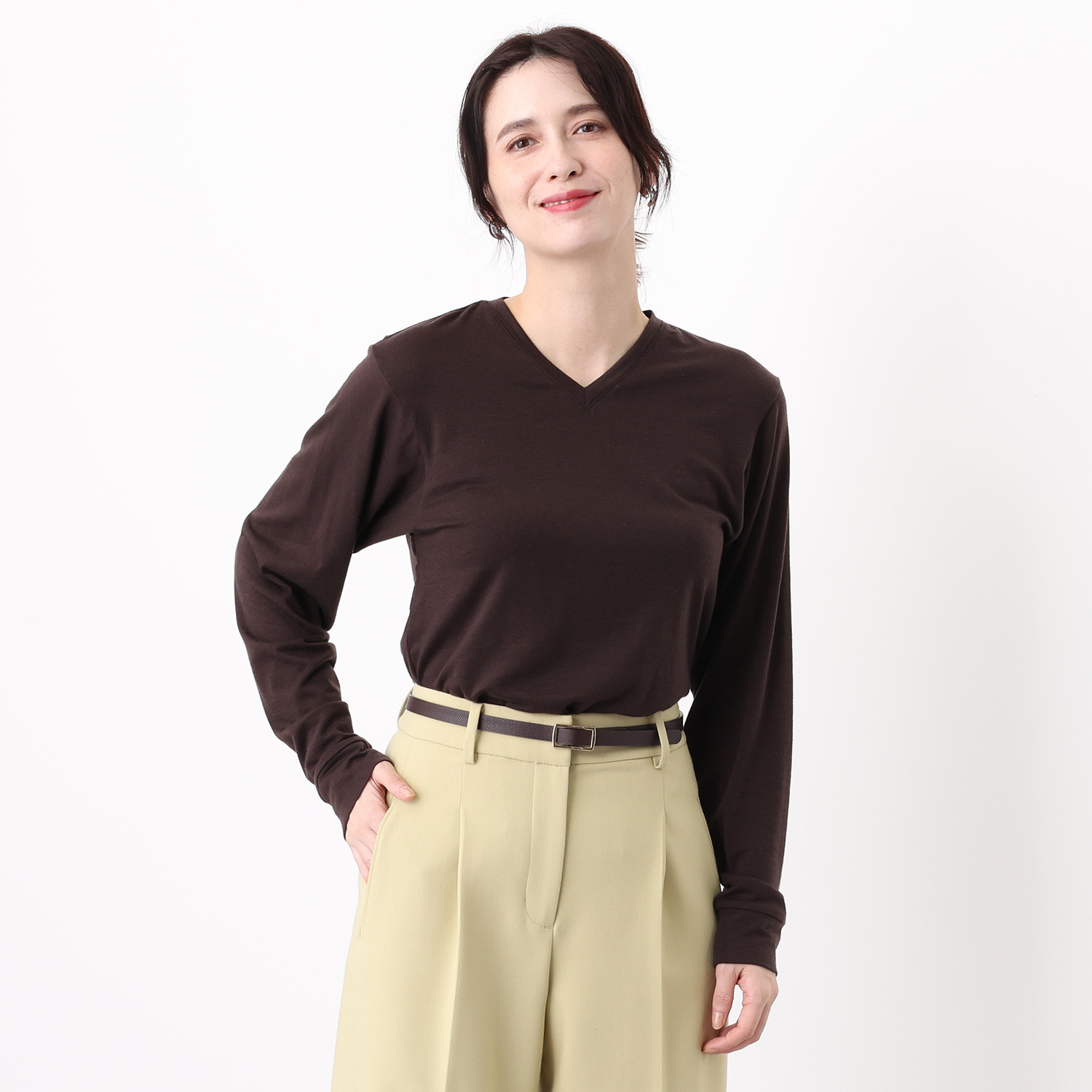 エイガールズ とろける肌触り スーパーストレッチ テンセルＴＭカシミヤ混 Ｖネックプルオーバー