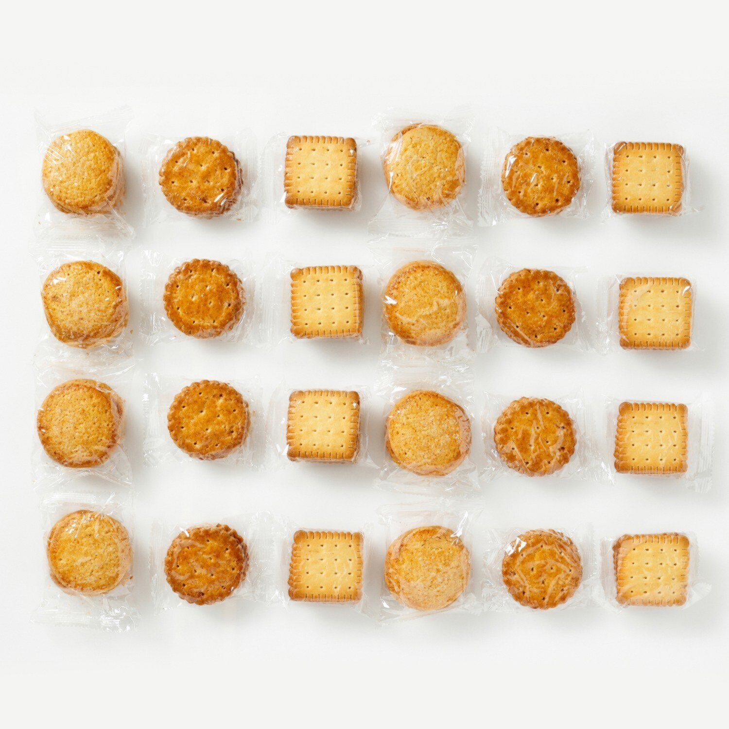 バターが決め手！ フランス焼き菓子 クッキーアソート ギフト缶