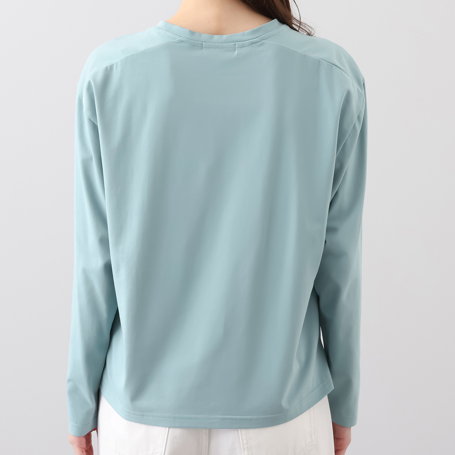 エクラージュ フロッキーロゴプリント ロングスリーブＴシャツ