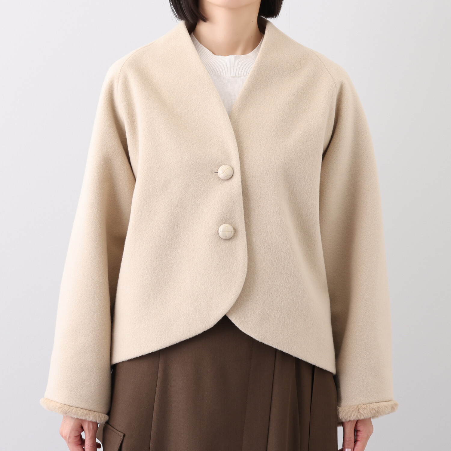 マチュート 丸みシルエットで 軽やかに装う ショートジャケット