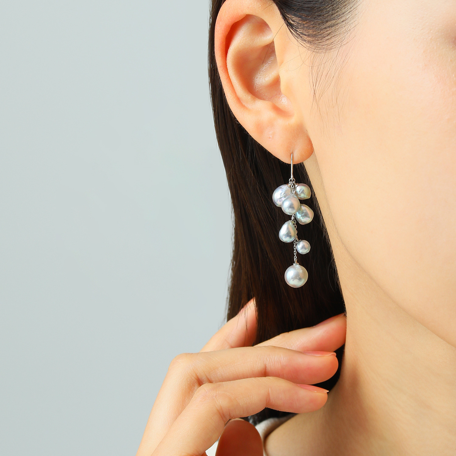 海蛍 プラチナ 長崎県対馬産 無調色ブルーグレー 越物アコヤパール＆ ベビーアコヤパール シャンデリアピアス