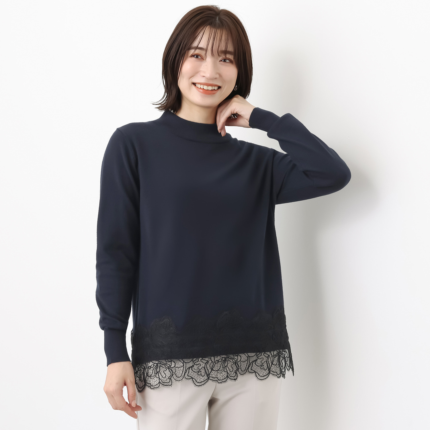 メゾン馬里邑 スカラップ レースポイント モックネック ニットプルオーバー