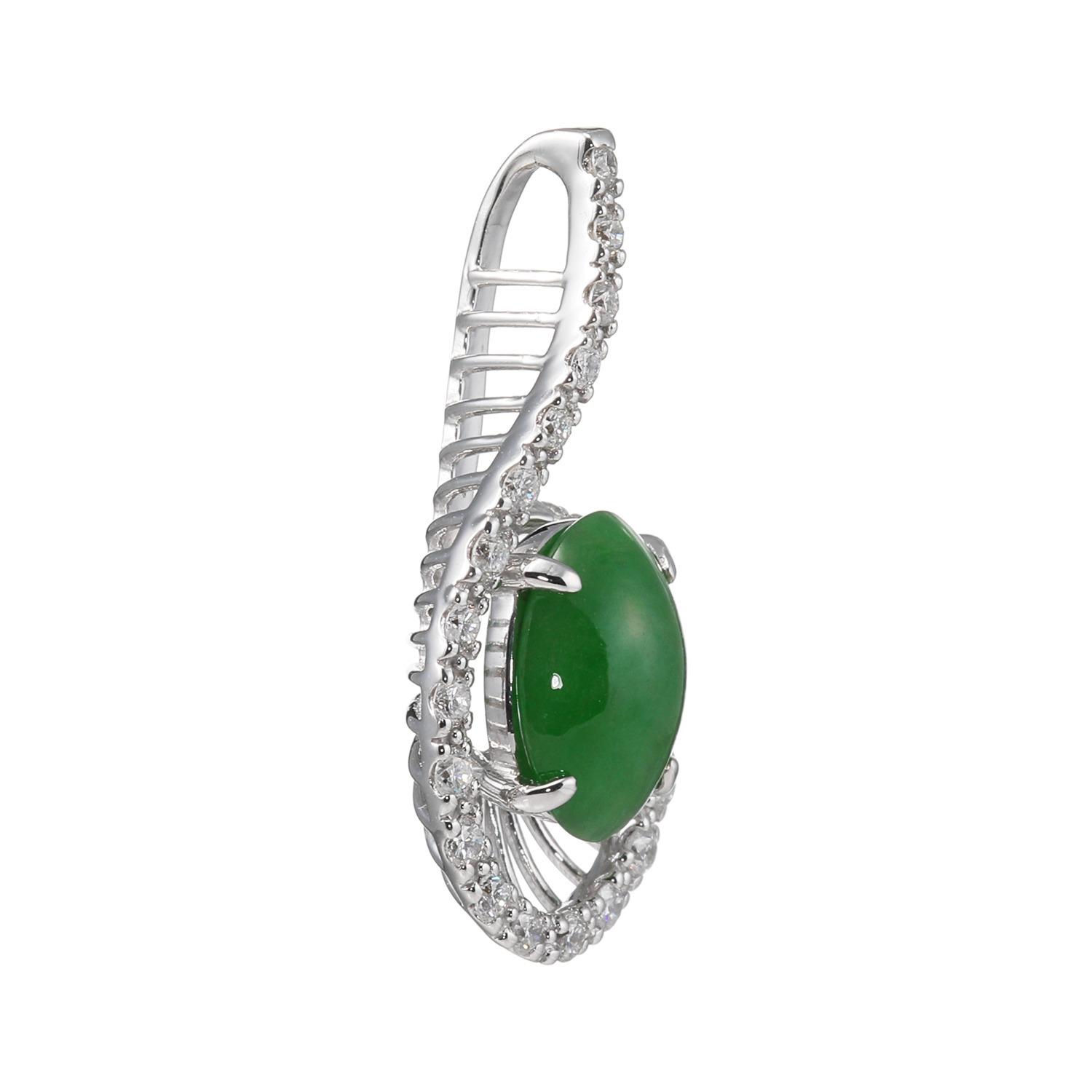 マスターストーン １８Ｋホワイトゴールド 無着色本翡翠＆ ダイヤモンド ペンダントトップ ＜鑑別書付＞
