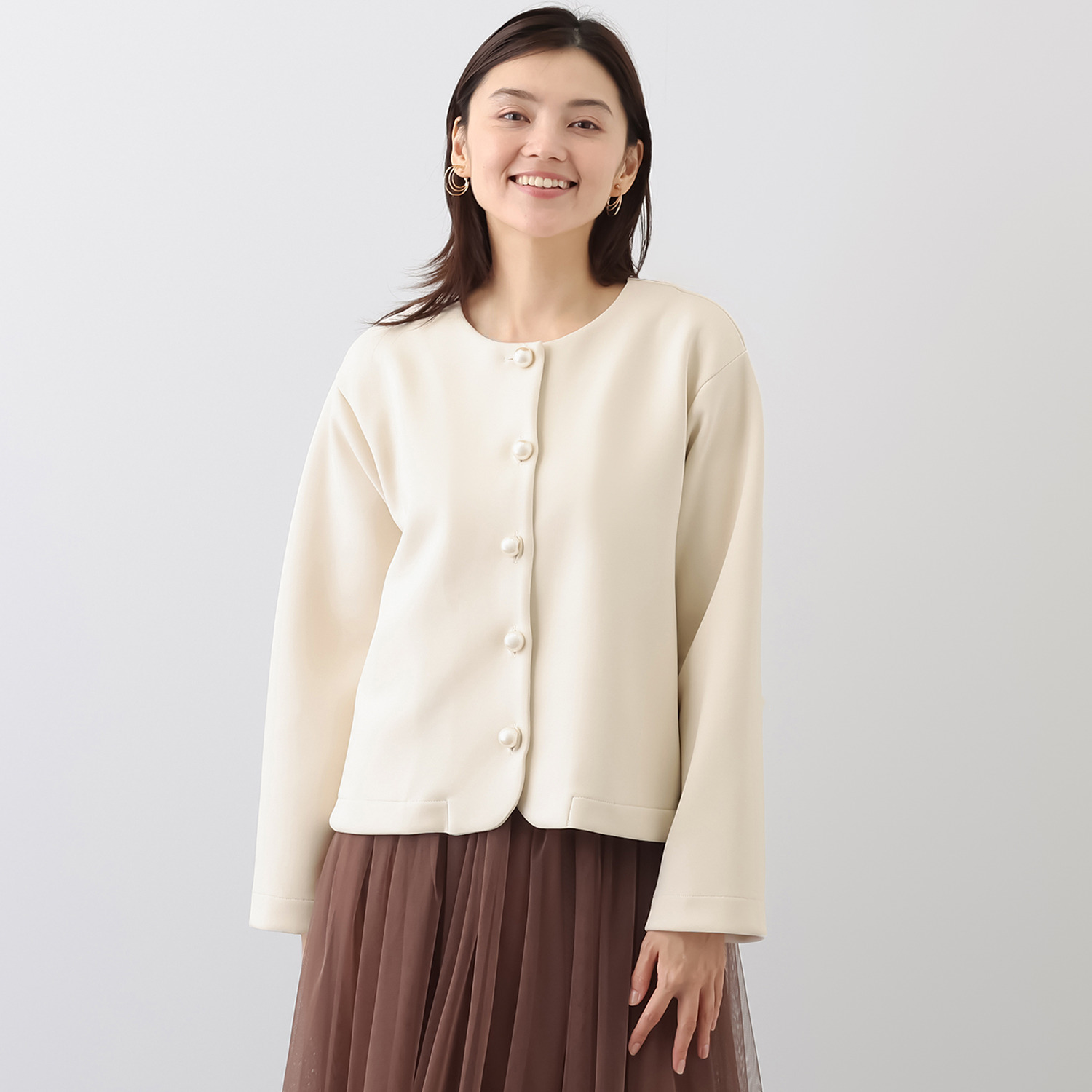 モン　エラン 羽織るだけで心躍る パッと華やぐ ダンボールジャケット
