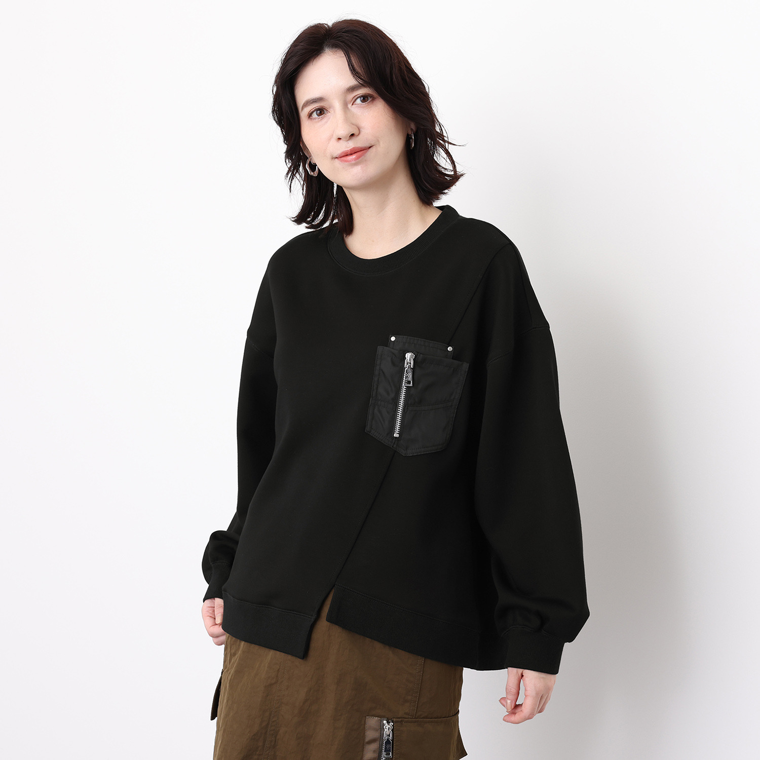 ヘブンアンドアース ダイアゴナルアシメ ポケットプルオーバー