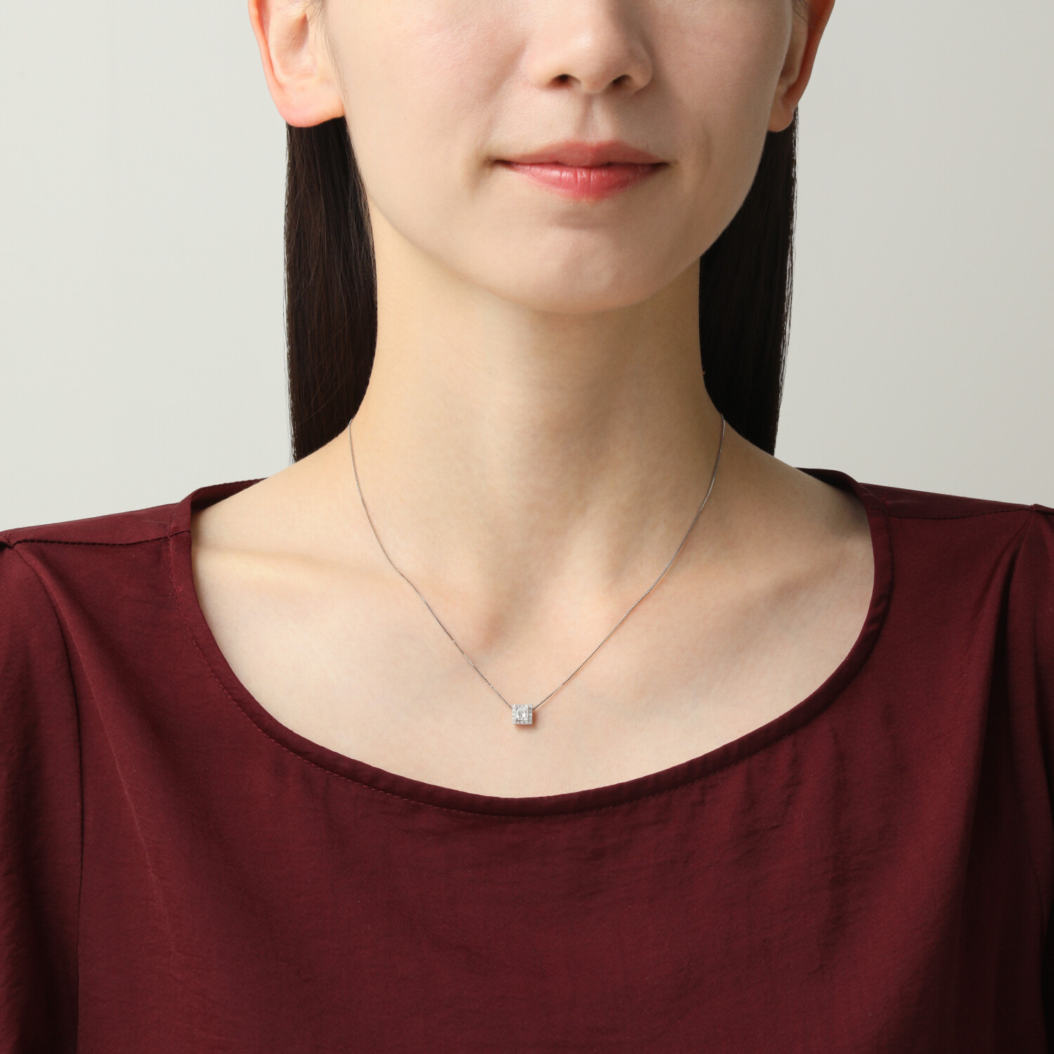 プラチナストーリー プラチナ９５０＆８５０ 最高峰Ｄカラー ＶＳクラス プリンセスカット ダイヤモンドペンダント ＜鑑定書付＞