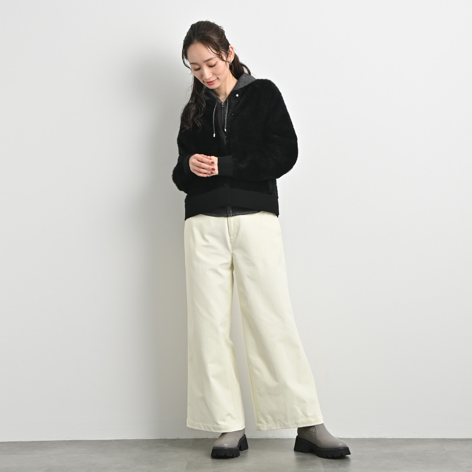 元町ゼラール 圧倒的な上質感！ ふわファーニット ラウンドネックジャケット