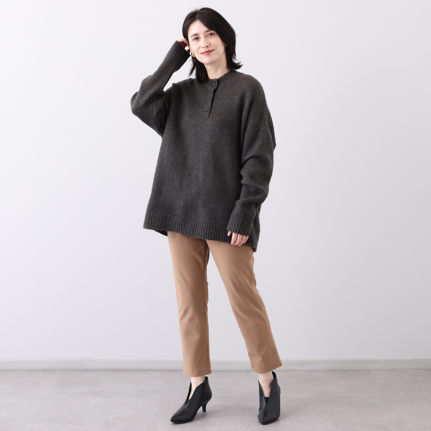 ピーツー え！？２０２５年より やせて見える？ ヒートアライヴ 裏起毛ストレートパンツ ＜股下６４ｃｍ＞