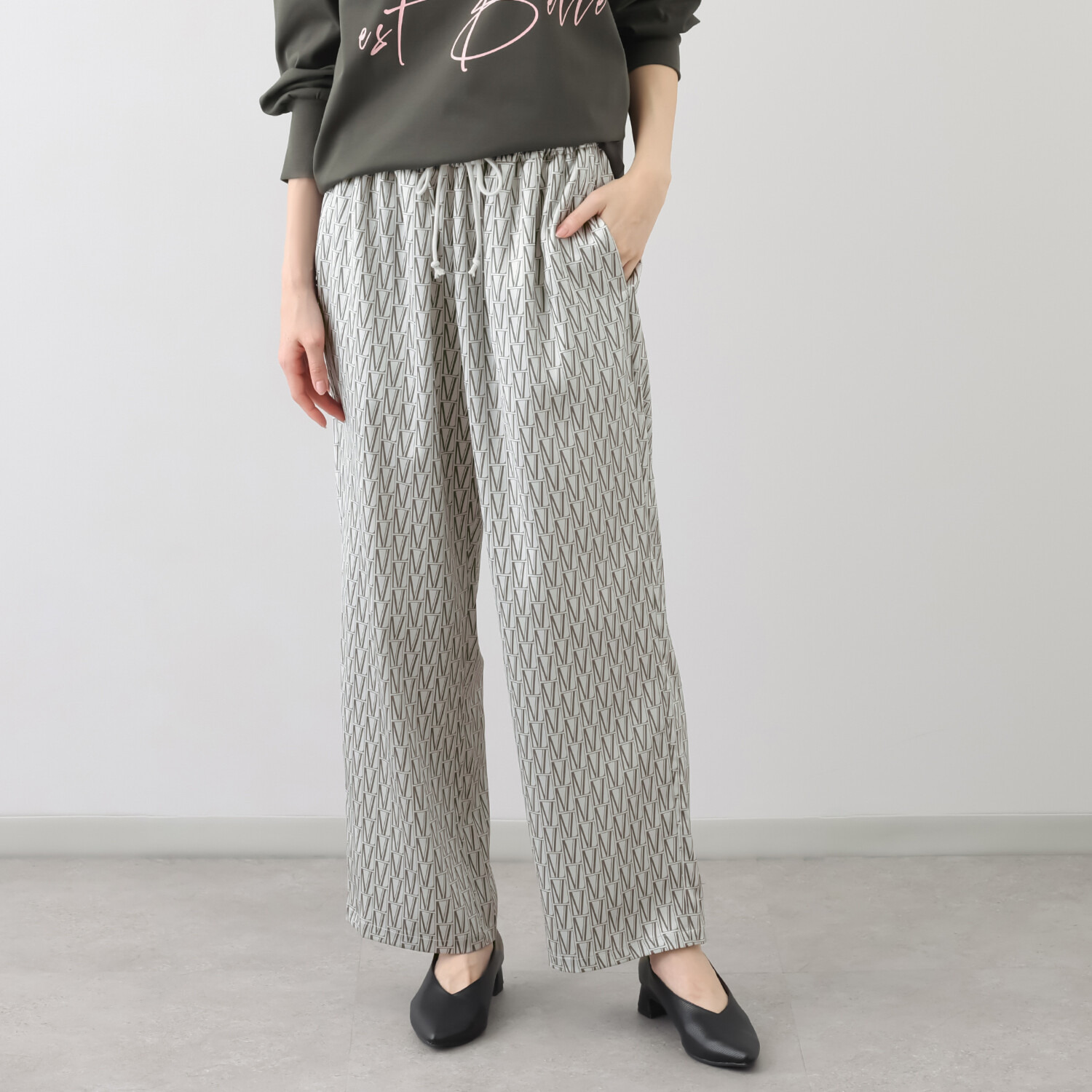メゾンラフィット モノグラム柄 プリントパンツ